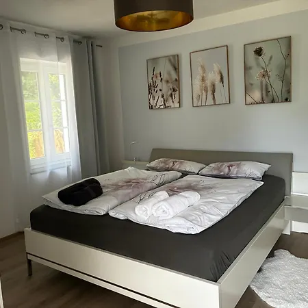 Haus Burgblick Lägenhet *