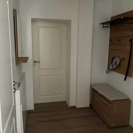Haus Burgblick Lägenhet