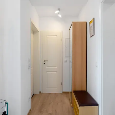 Haus Burgblick Lägenhet *